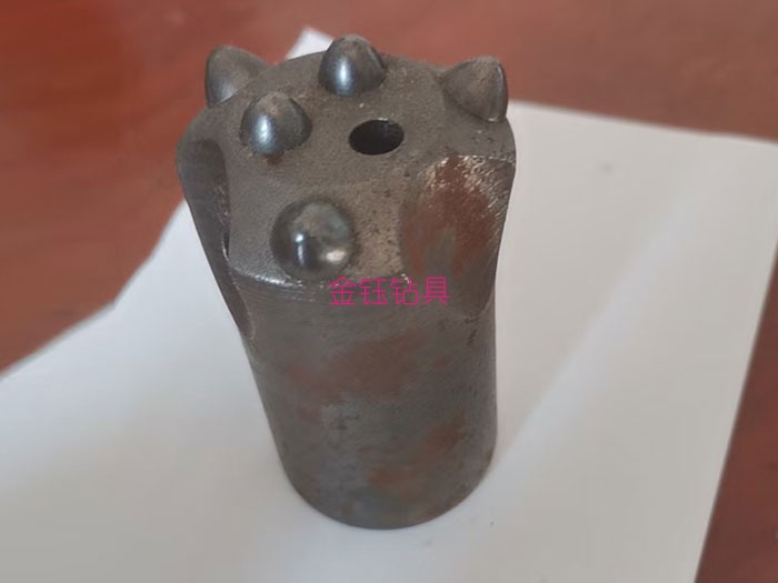 冷压球齿钎头-金钰1